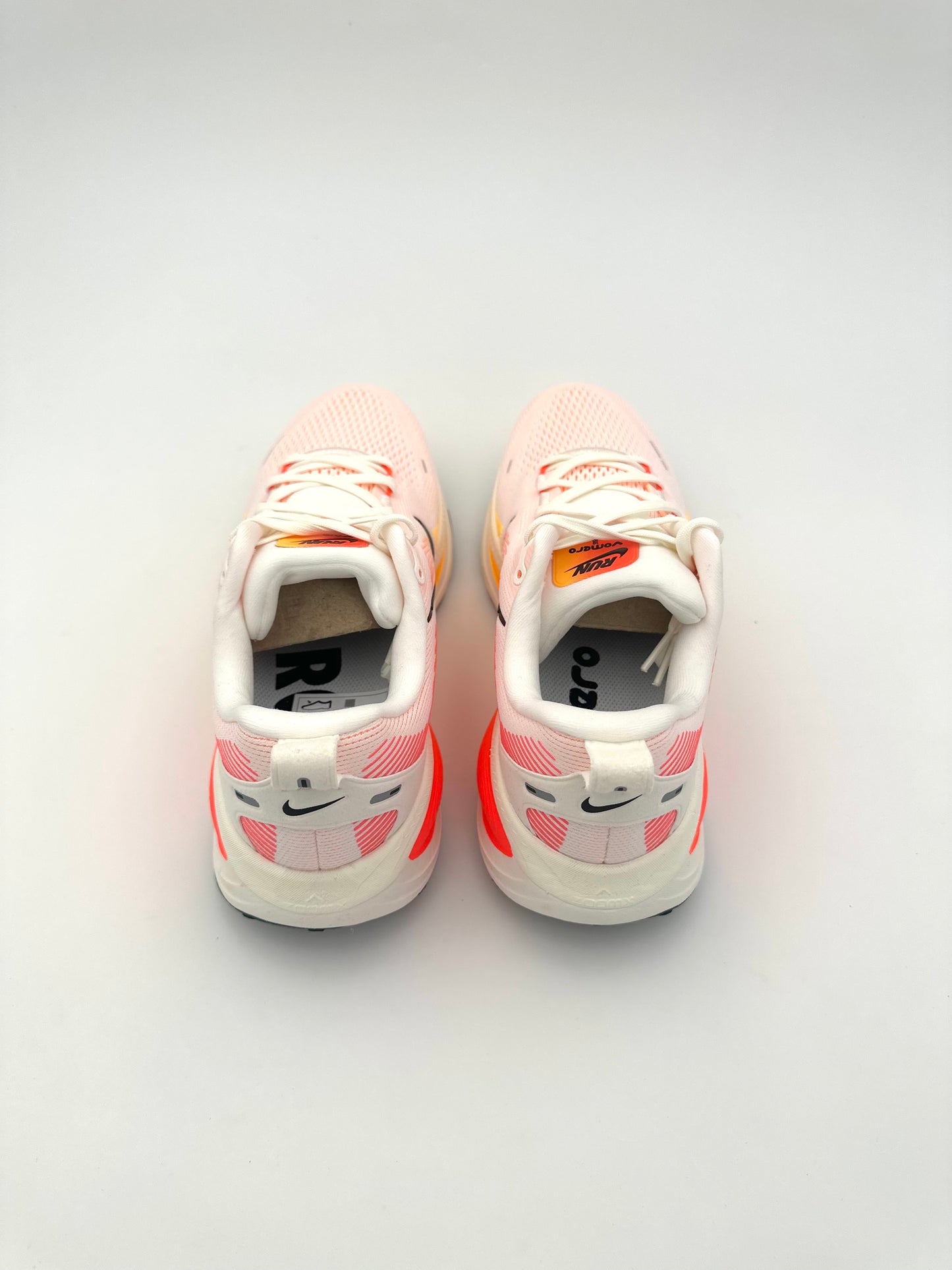 Nike Vomero 18 Refurbished