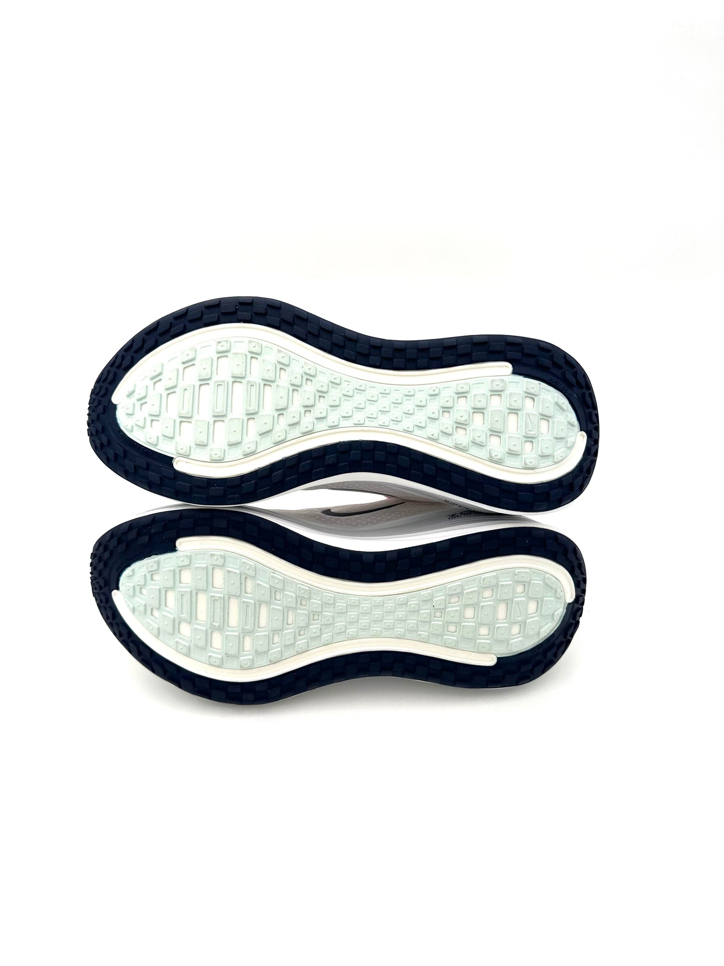 Nike Vomero Plus