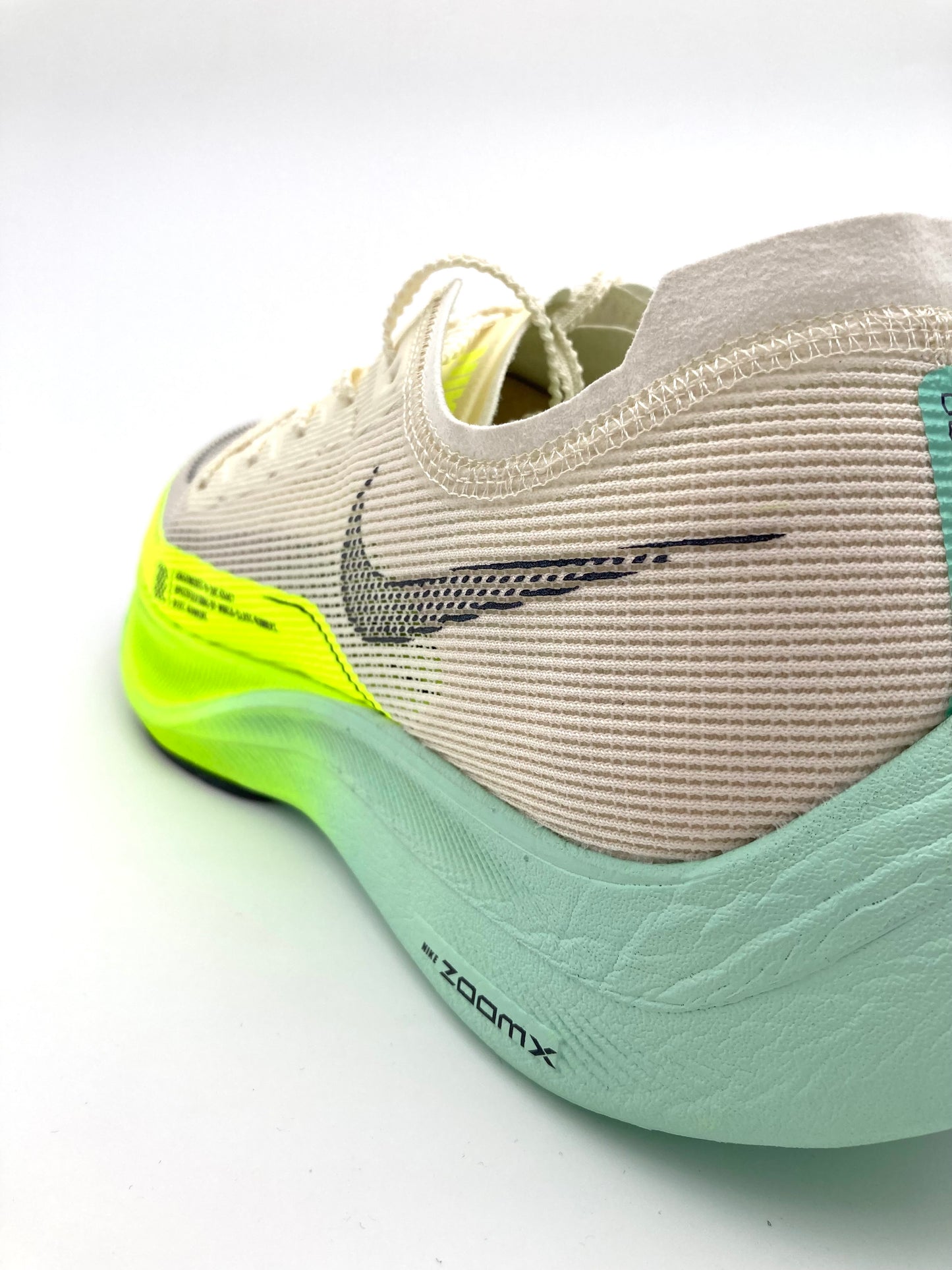 Nike ZoomX VaporFly Next% 2