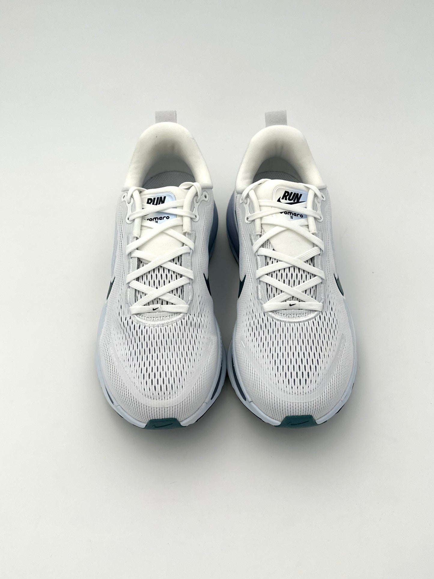 Nike Vomero 18 Refurbished