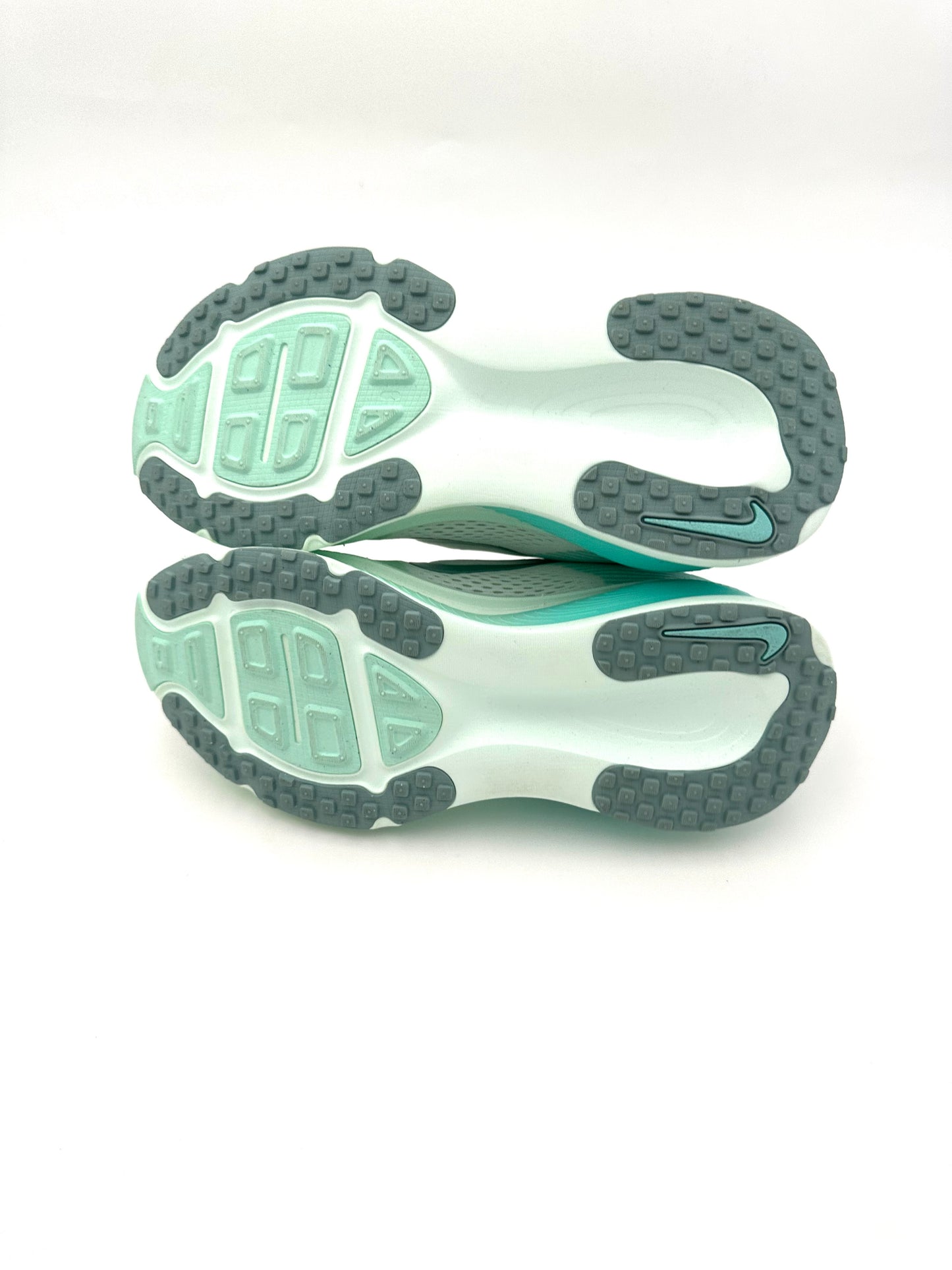 Nike Vomero 18 Refurbished