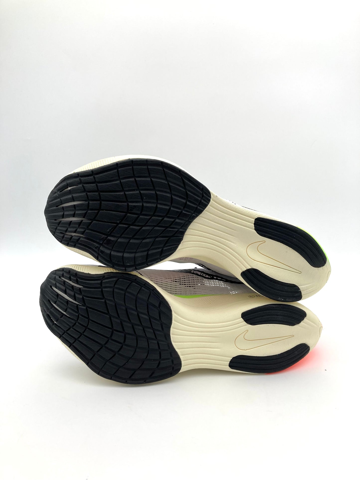 Nike ZoomX VaporFly Next% 2