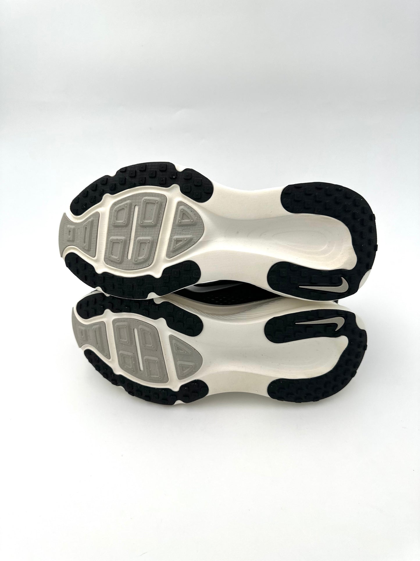 Nike Vomero 18 Refurbished