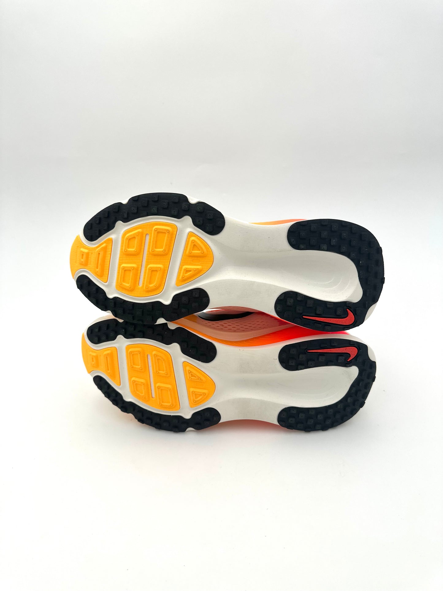Nike Vomero 18 Refurbished
