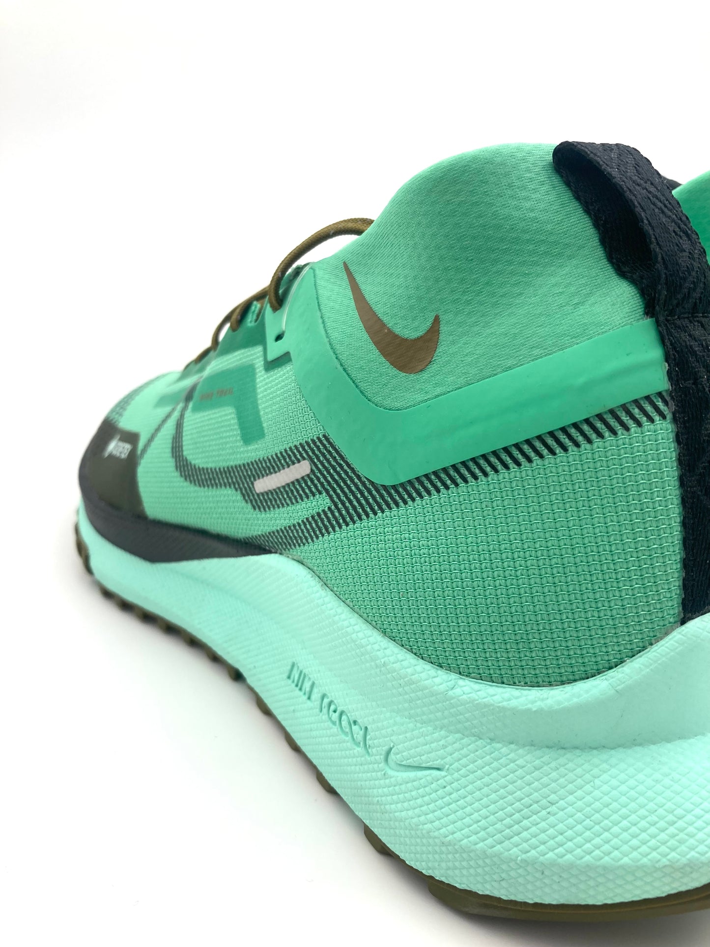 Nike Pegasus Trail 4 Gore-Tex