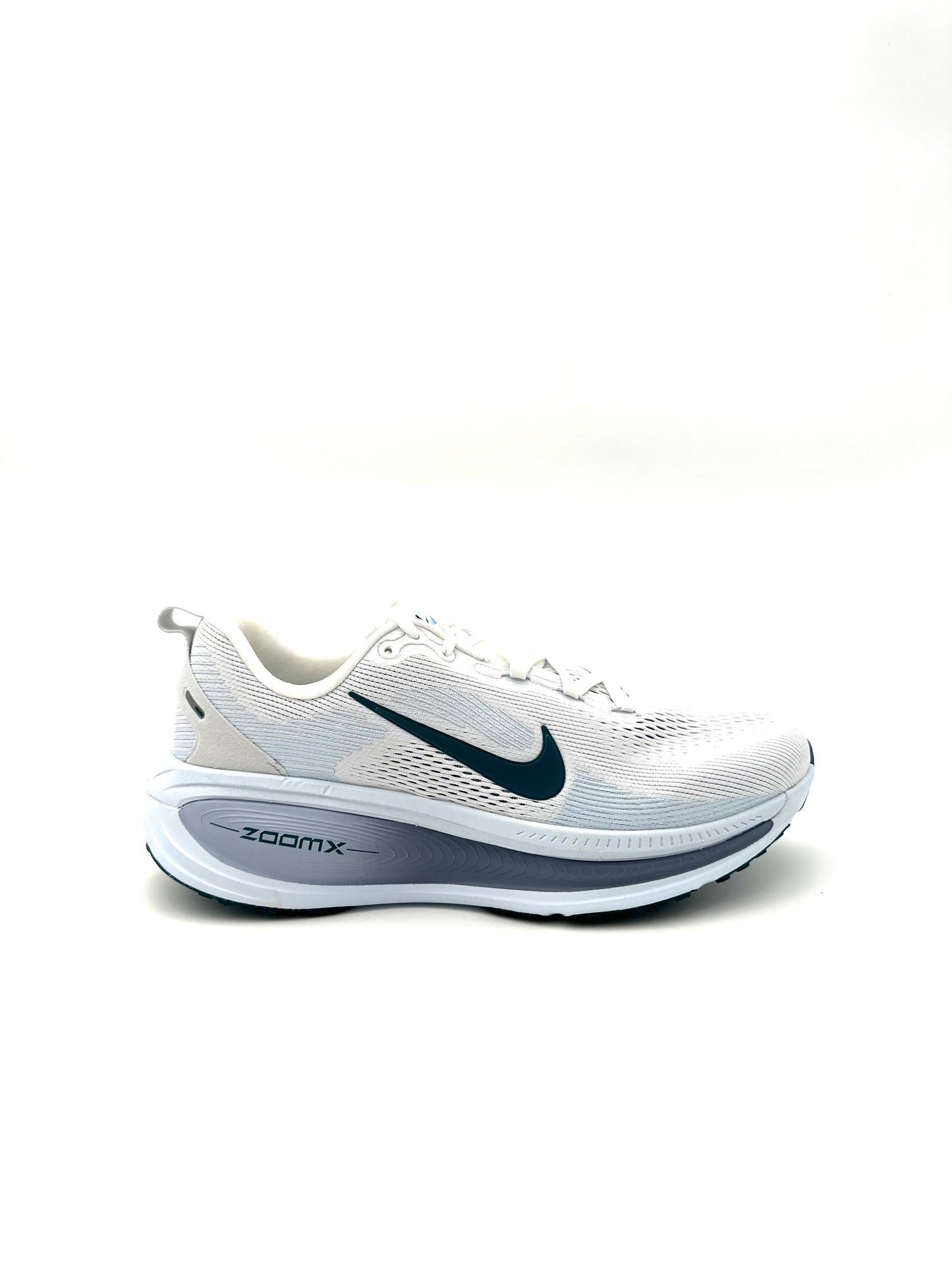 Nike Vomero 18 Refurbished