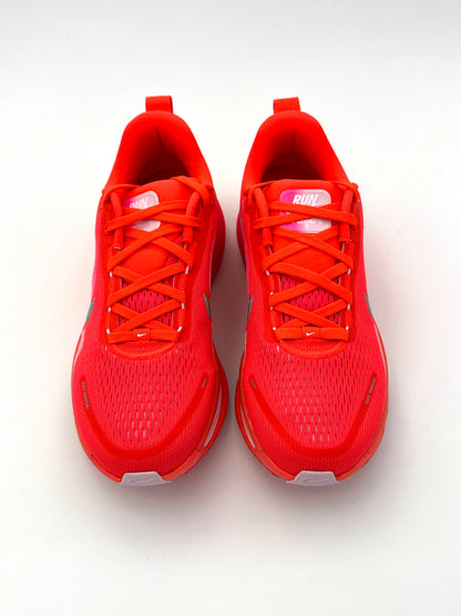 Nike Vomero 18