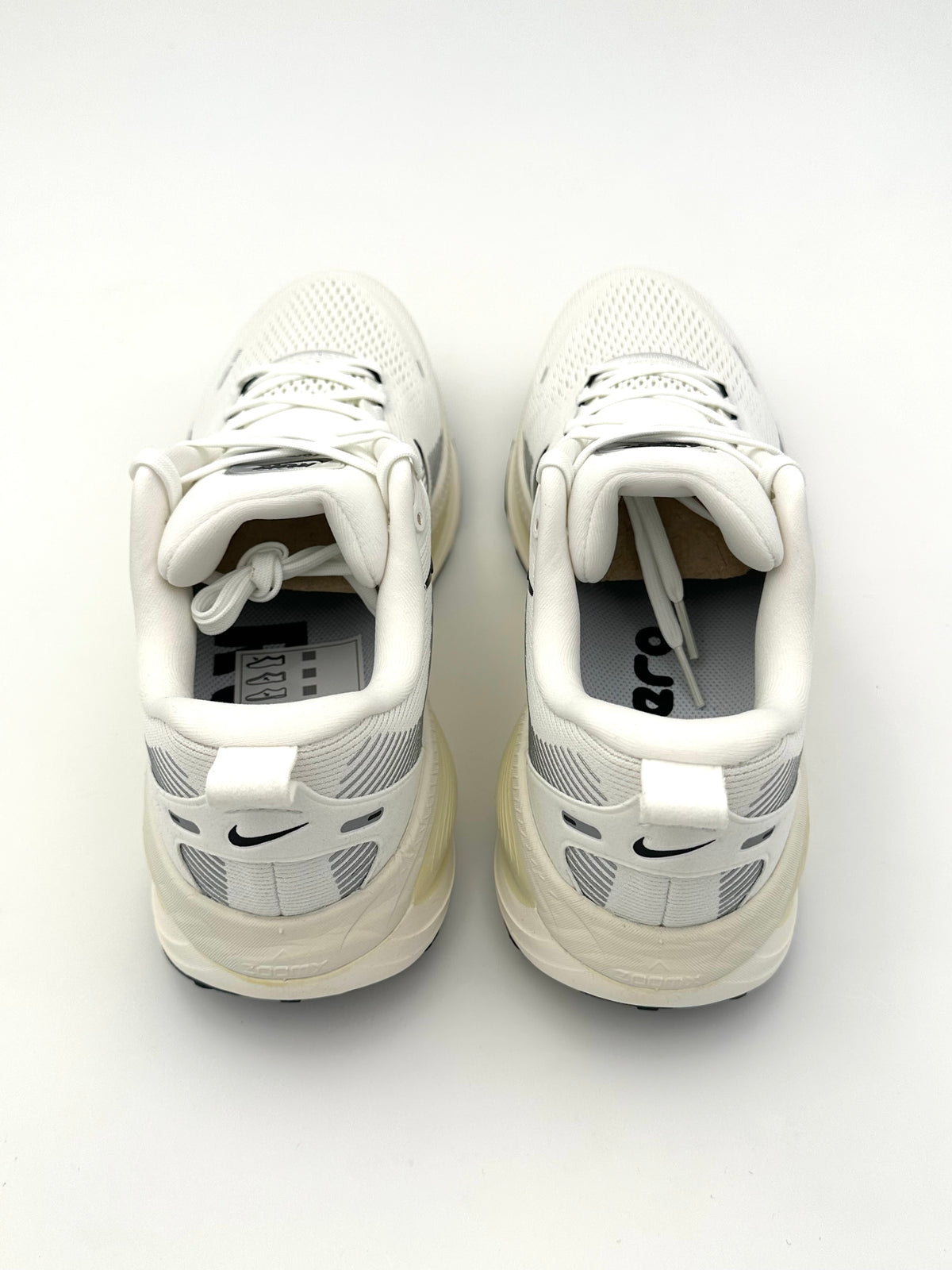 Nike Vomero 18