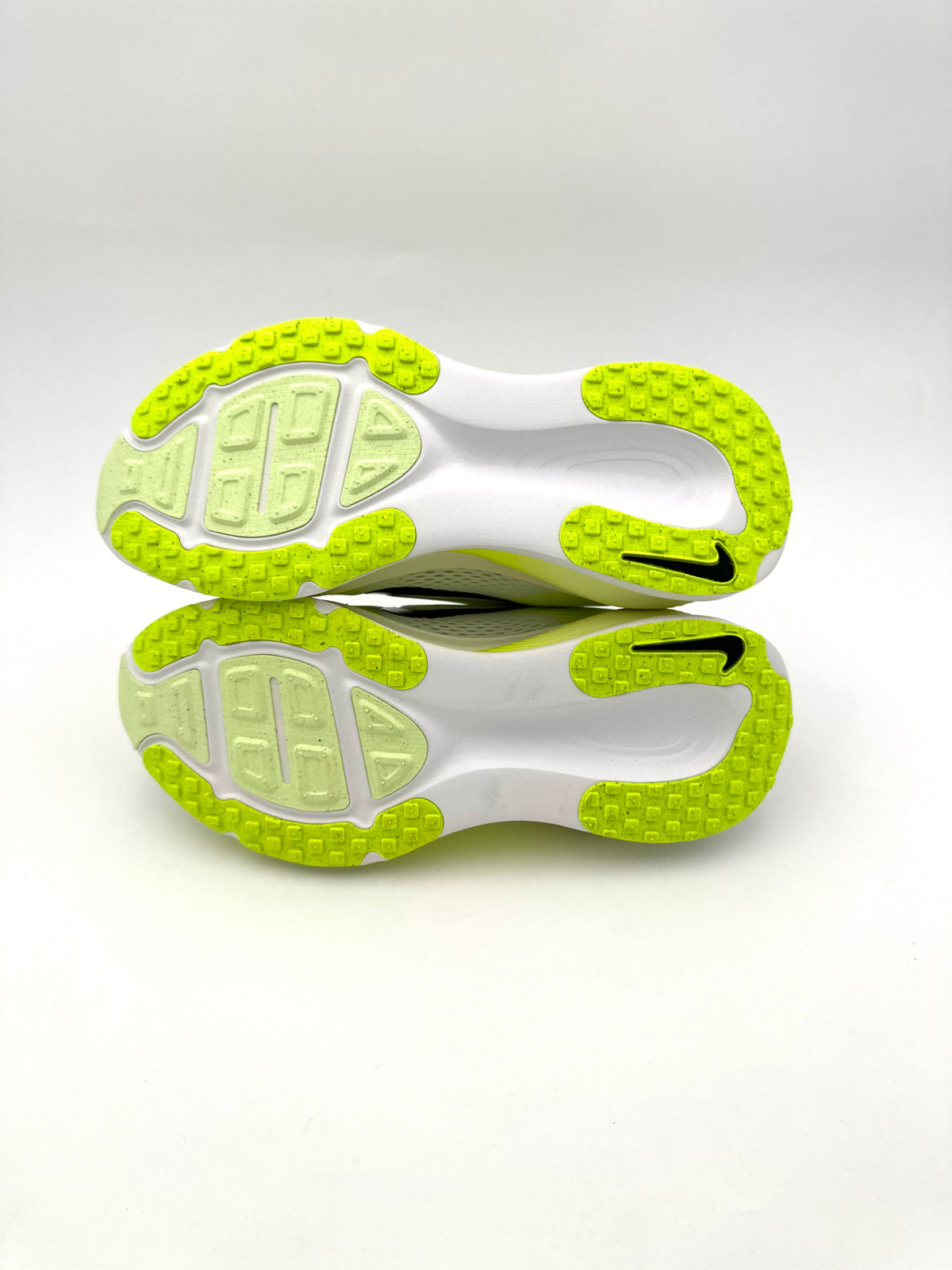 Nike Vomero 18