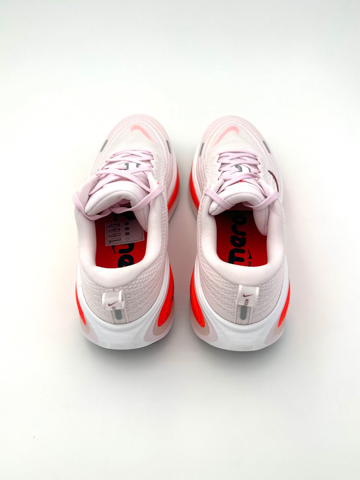 Nike Vomero Plus
