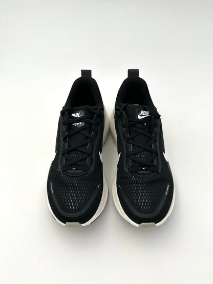 Nike Vomero 18 Refurbished