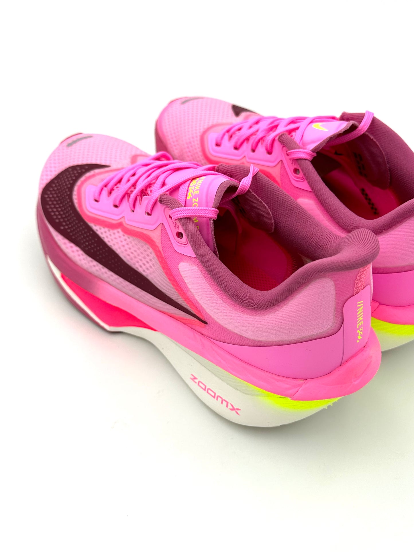 Nike ZoomFly 6