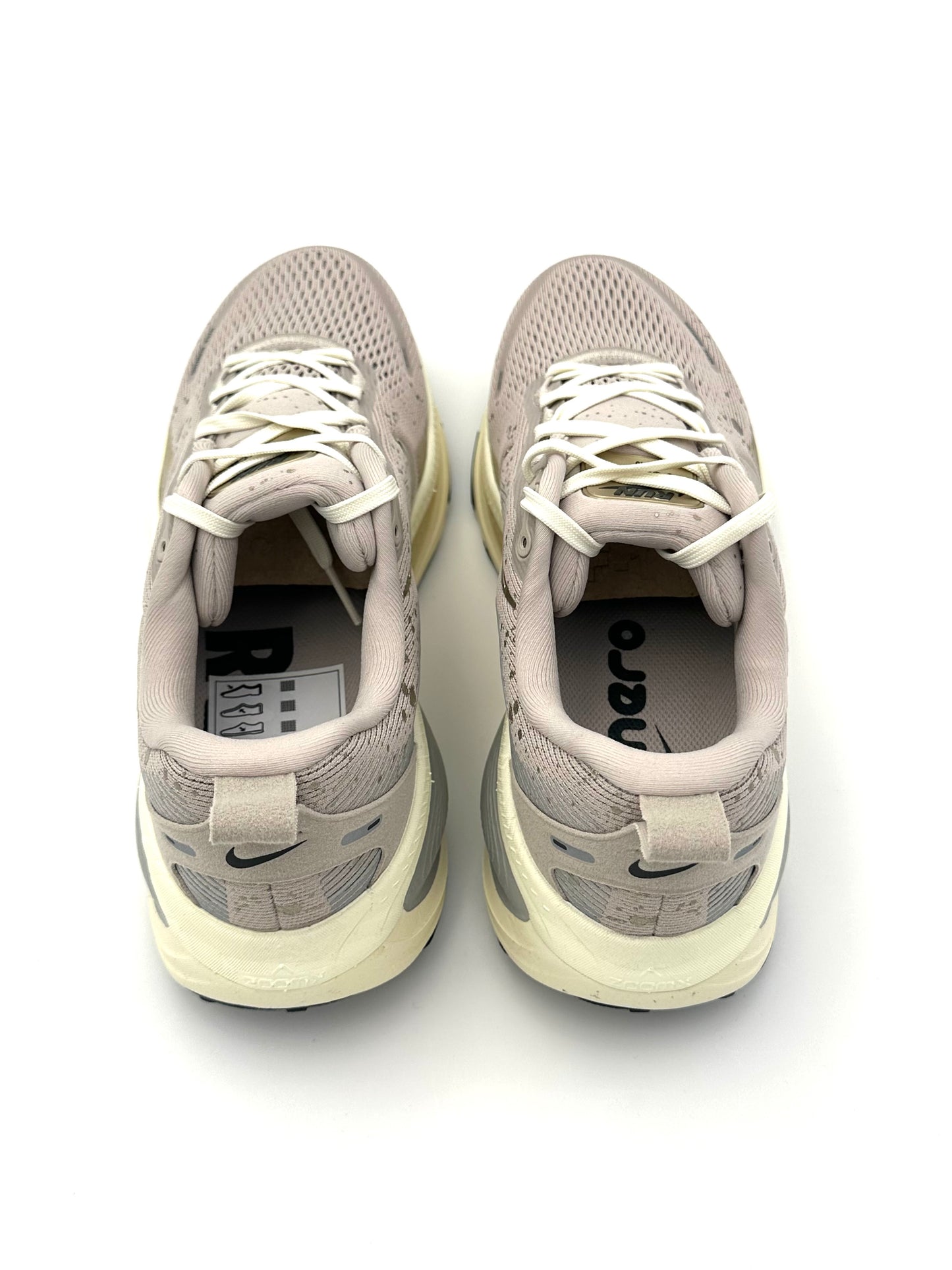 Nike Vomero 18