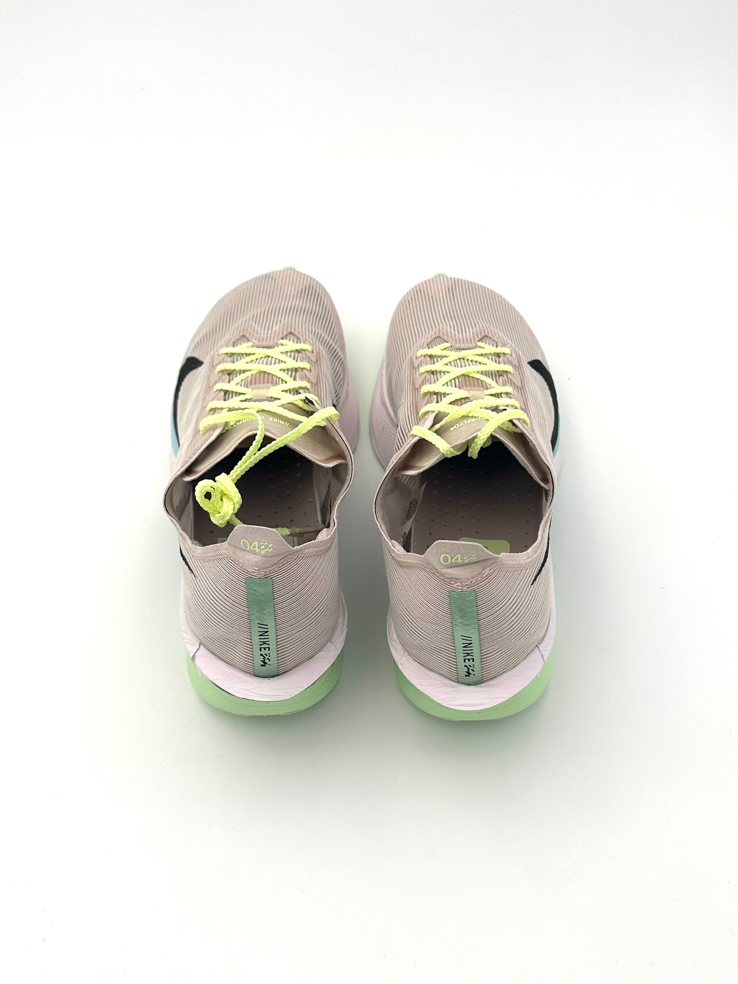 Nike ZoomX VaporFly Next% 4 Refurbished