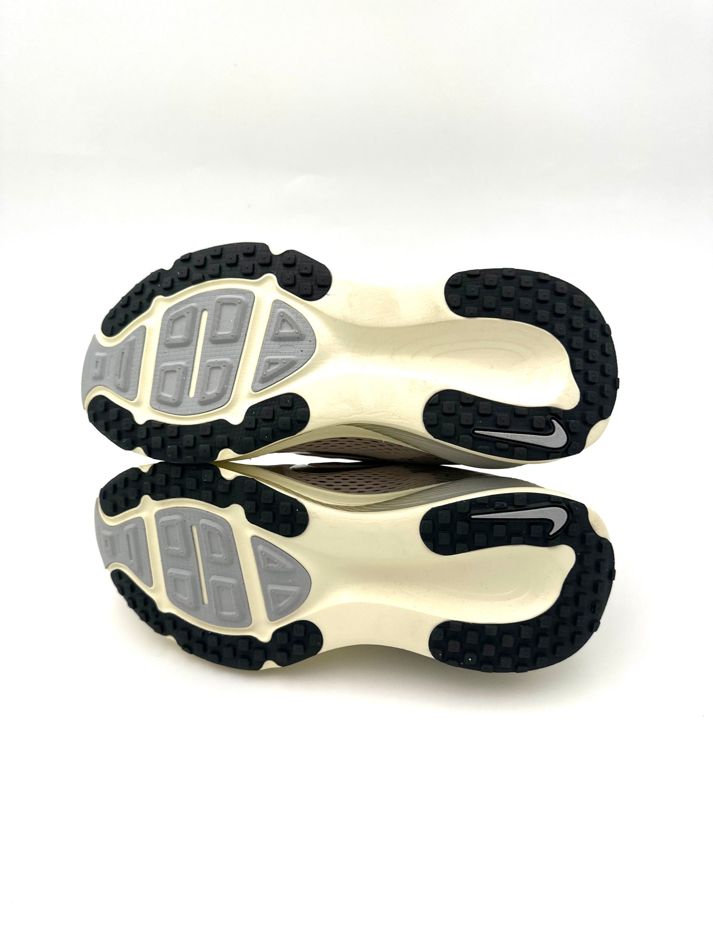 Nike Vomero 18