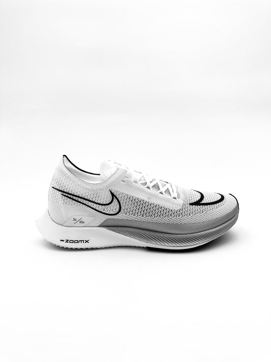 Nike ZoomX StreakFly