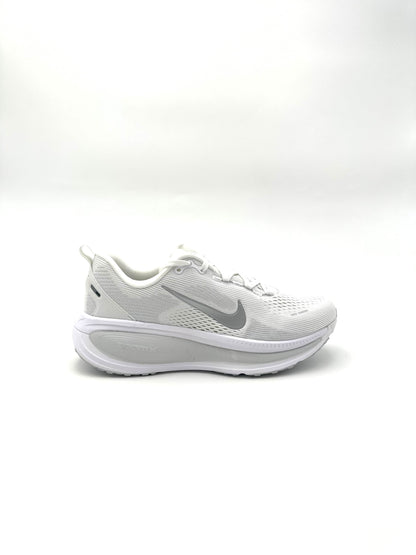 Nike Vomero 18