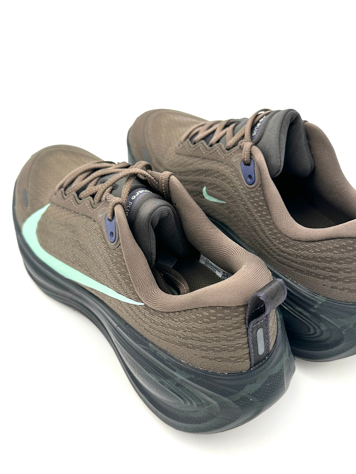Nike Vomero Plus