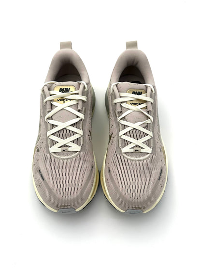 Nike Vomero 18