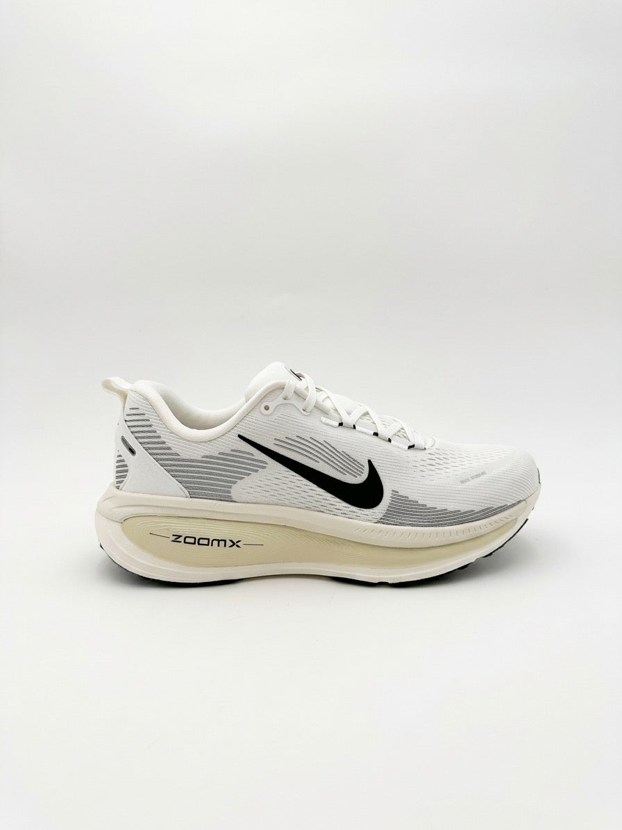 Nike Vomero 18