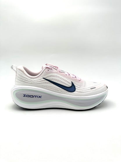 Nike Vomero Plus