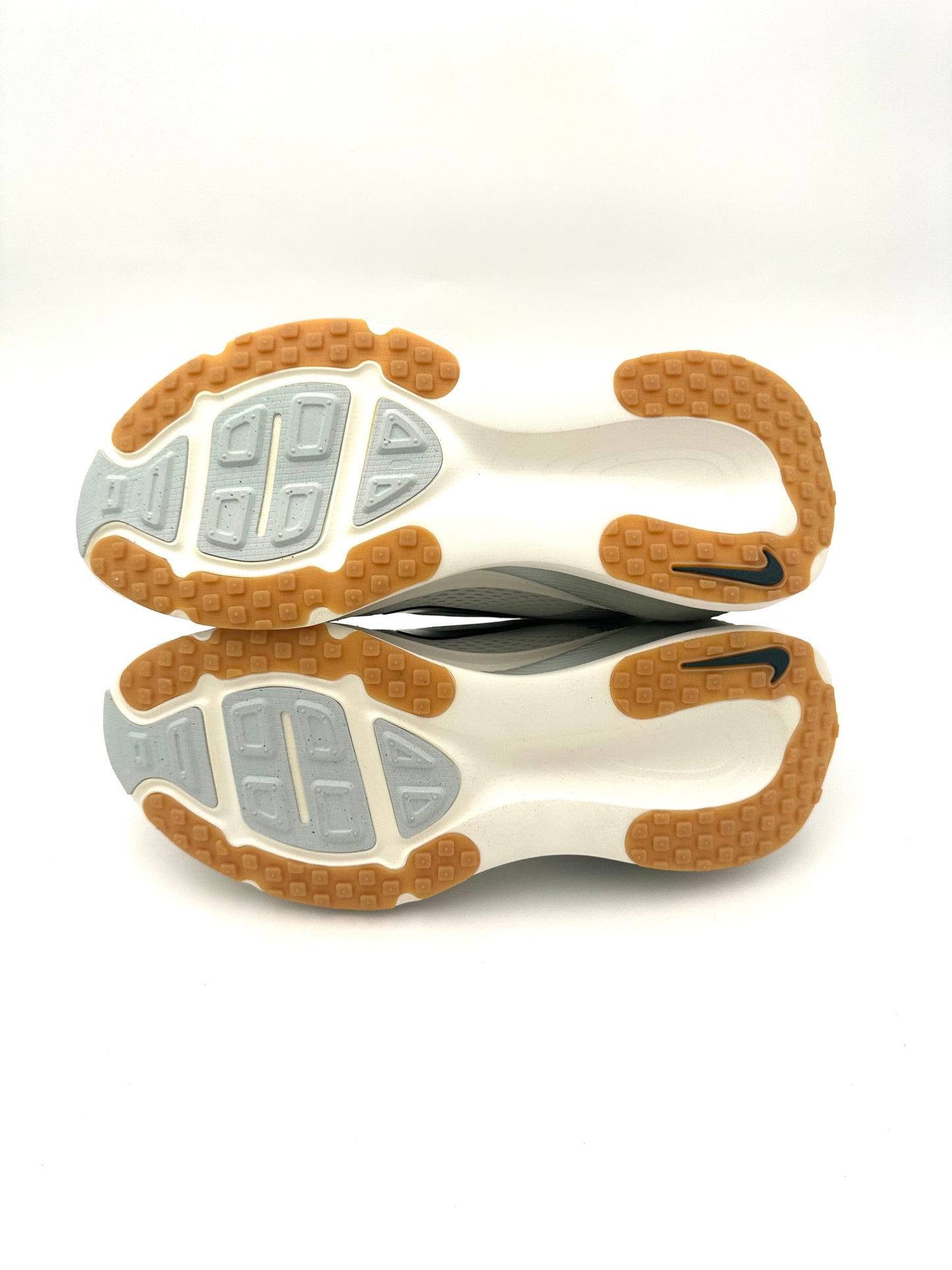 Nike Vomero 18
