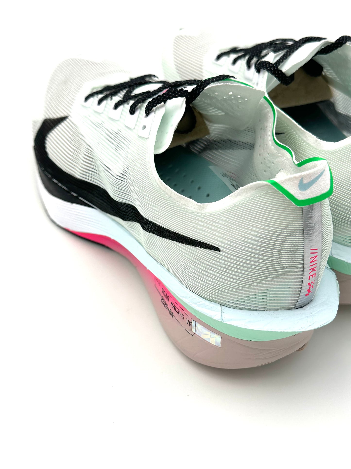 Nike ZoomX VaporFly Next% 4