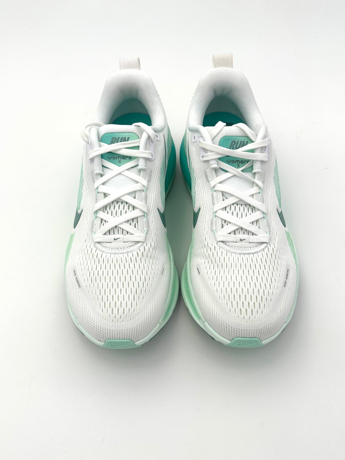 Nike Vomero 18 Refurbished
