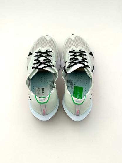 Nike ZoomX VaporFly Next% 4